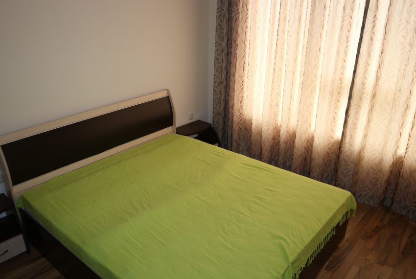 Двустаен апартамент в Равда спалня