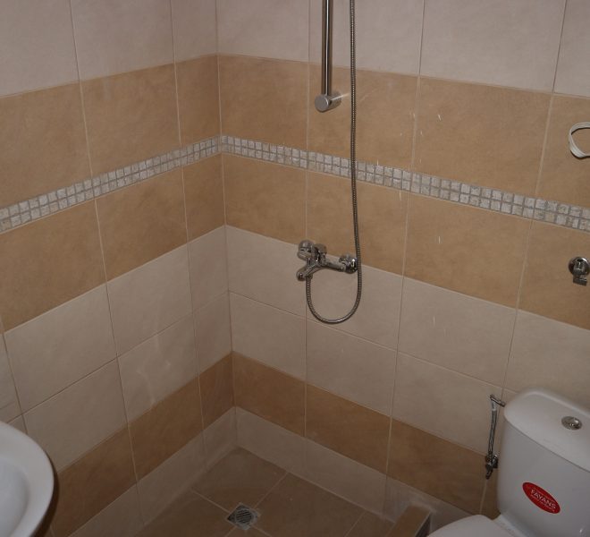Едностаен апартамент Равда без такса баня