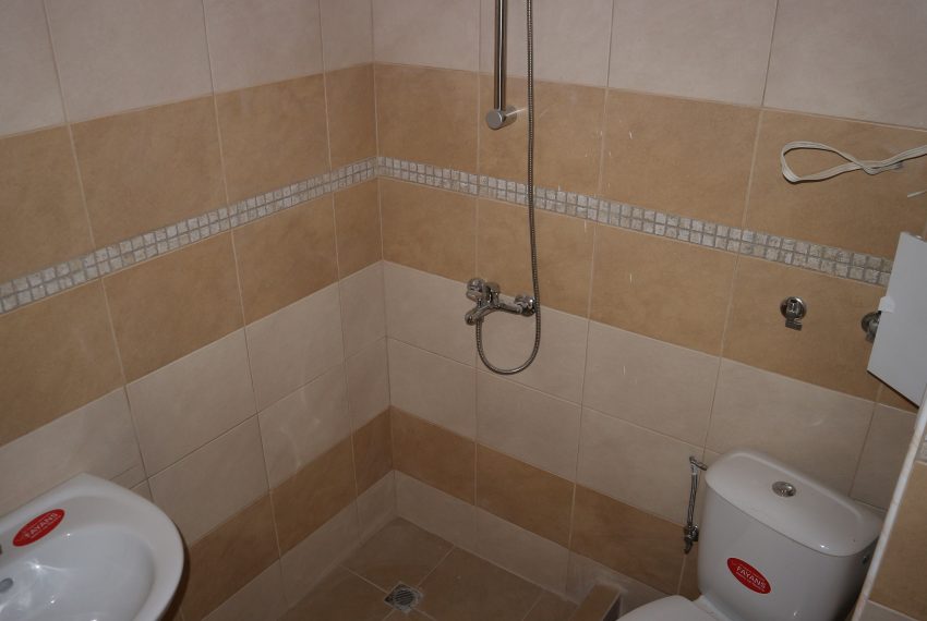 Едностаен апартамент Равда без такса баня