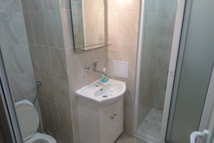 Тристаен апартамент в Несебър без такса баня