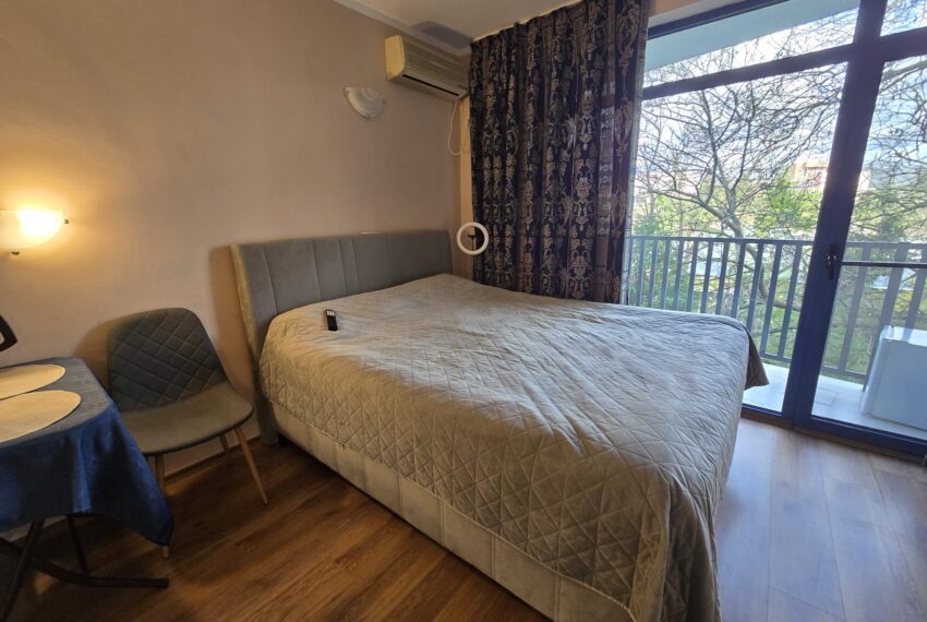 c1_20260108_18575597